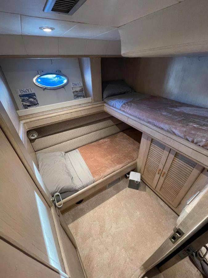 Yate Hotel Stv Barselona Dış mekan fotoğraf